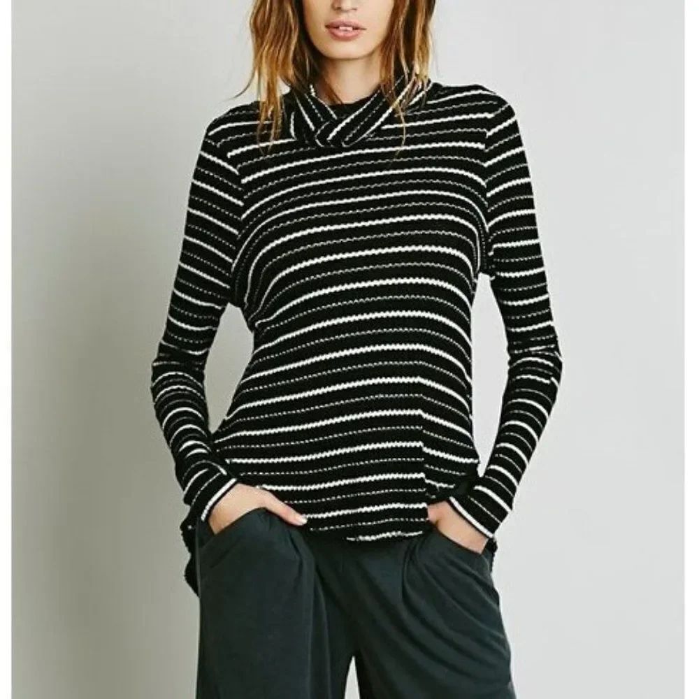 FREE PEOPLE Kristina Striped Cowl Neck Top M